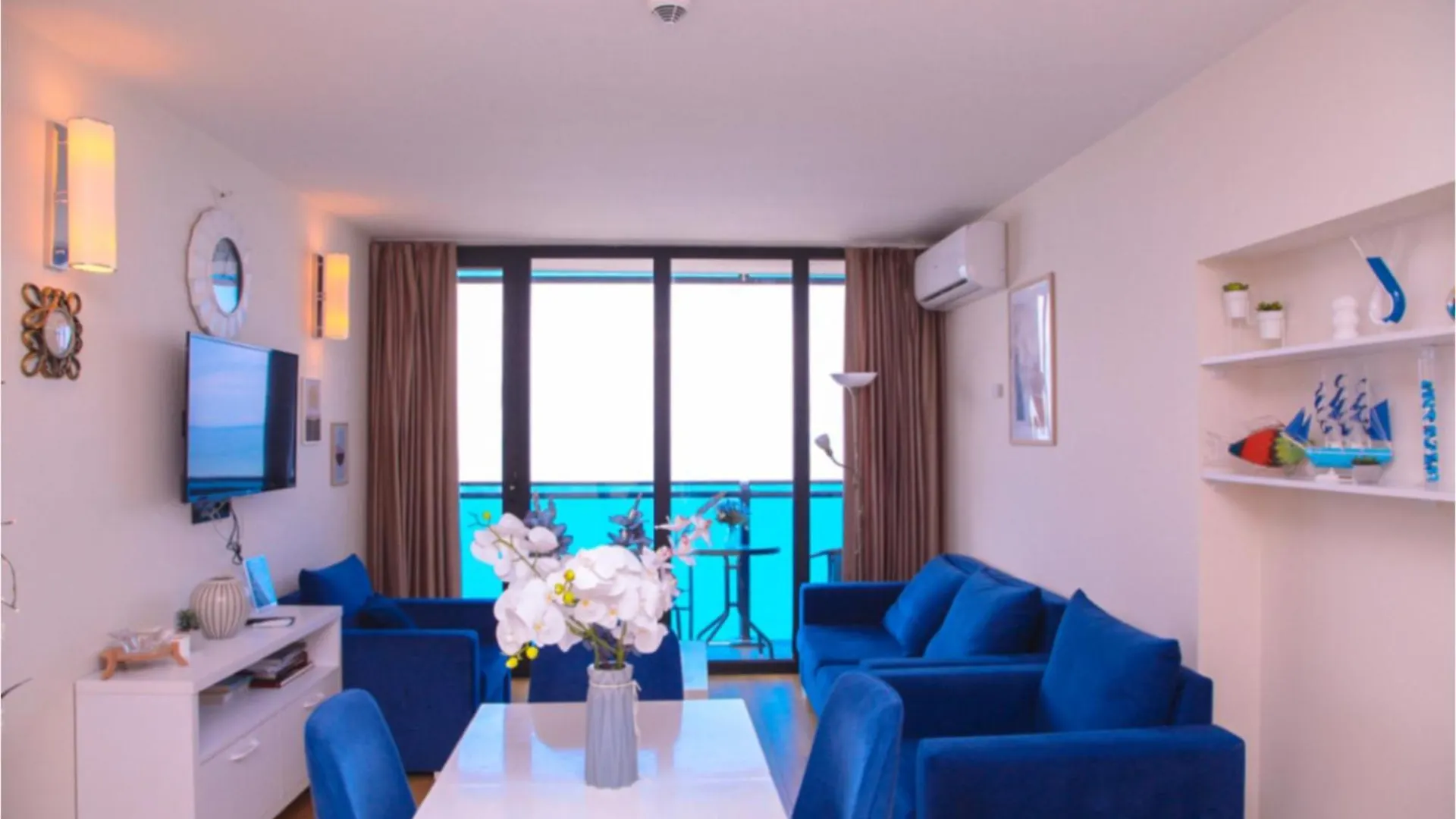 Fantastic Sea View Aparthotel In Orbi City Батуми
